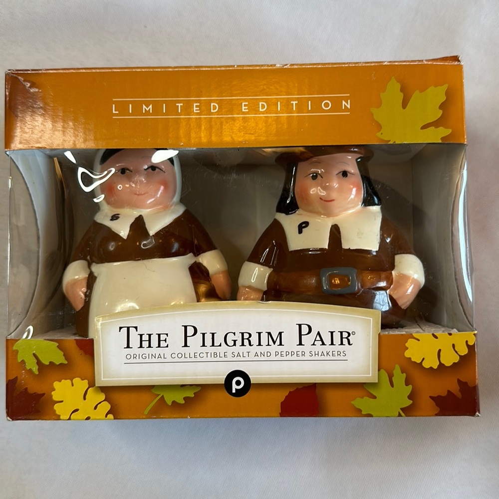 Pilgrim, sultan, pepper shakers